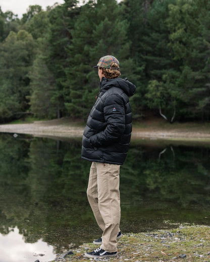 Flynn Insulated Jacket - Black - Lifestyle