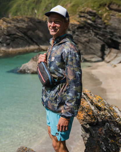 Gusto Windshell Anorak - Palm Camo Apricot - Lifestyle