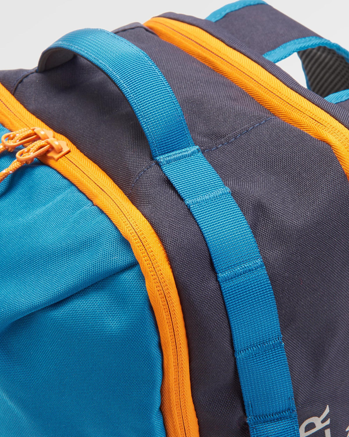 Stratos Duffel Backpack - Moonlight Blue - Flatlay