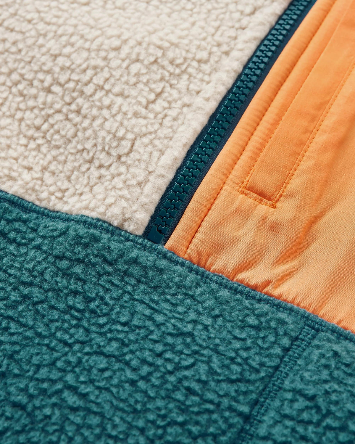 Home Sherpa Fleece - Mediterranean - Flatlay
