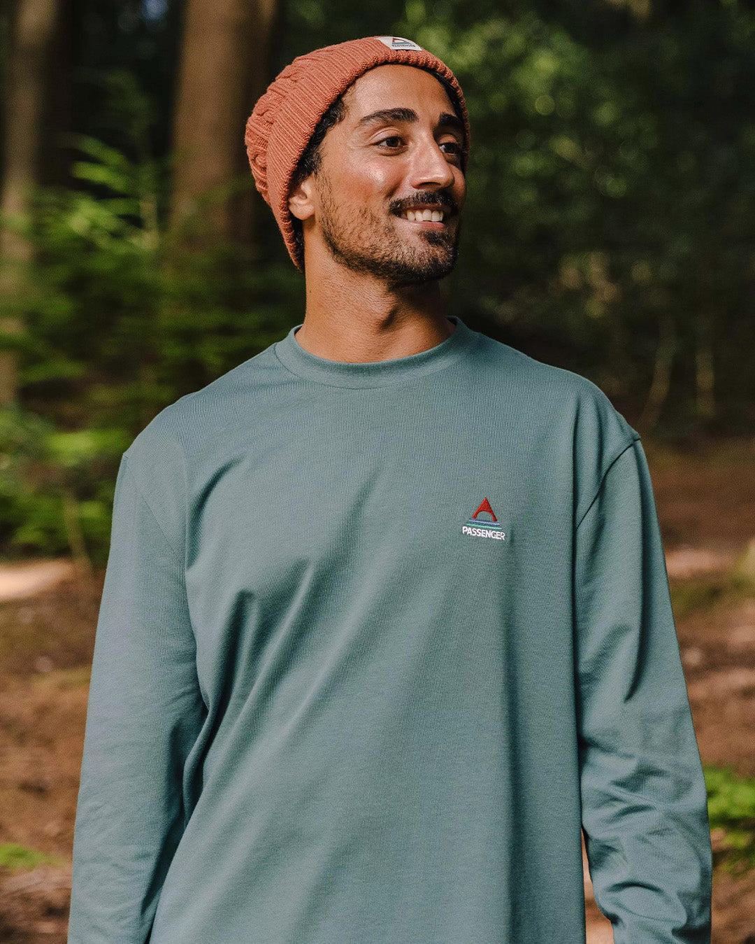 Vita Relaxed LS T-Shirt - Deep Ocean - Lifestyle