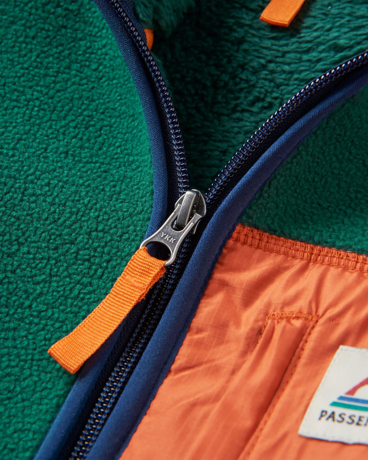 Loch Hooded Polar Fleece - Rain Forest/Rich Navy - Flatlay