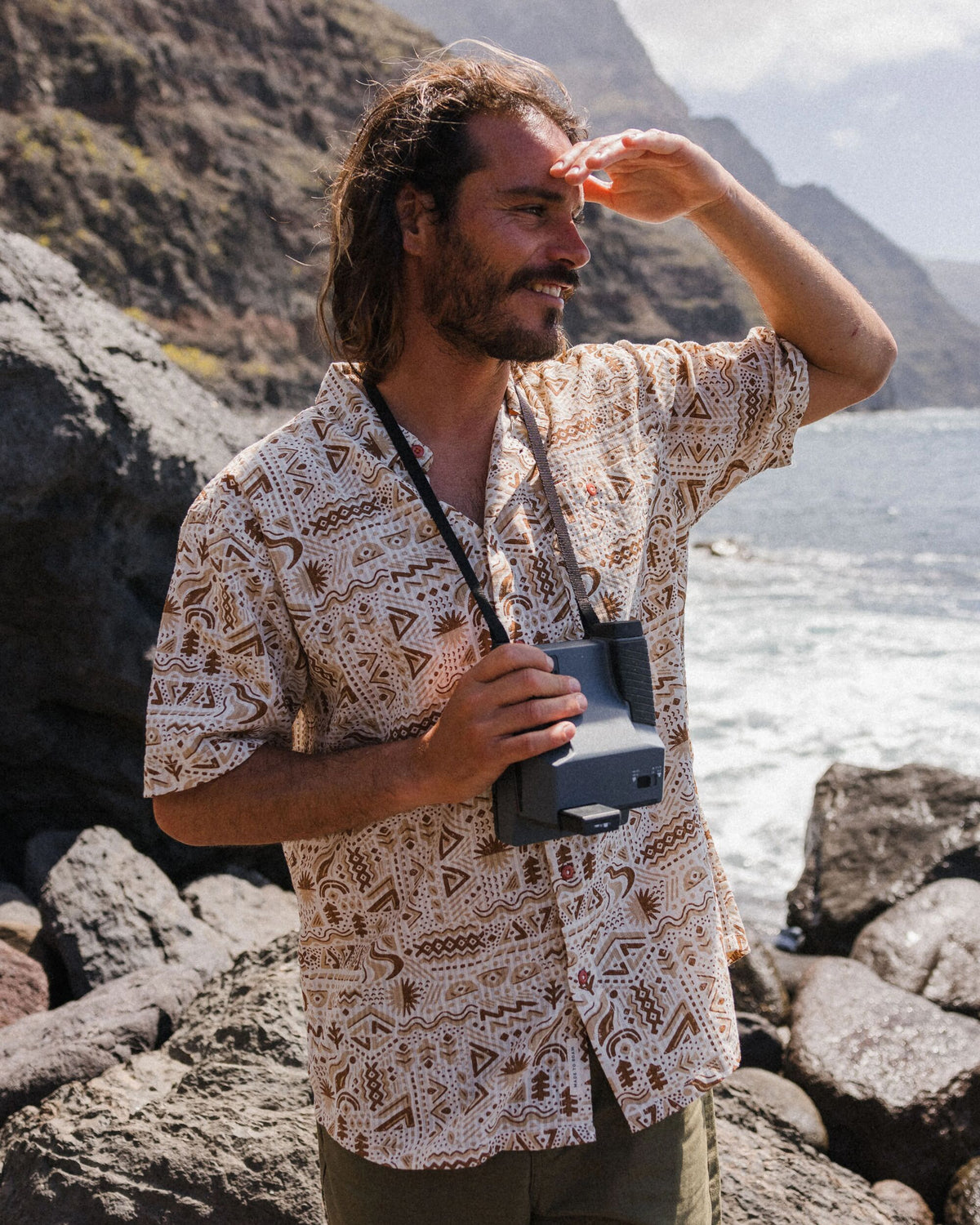 Chill Textured Short Sleeve Shirt - Elemental Geo Birch - Lifestyle