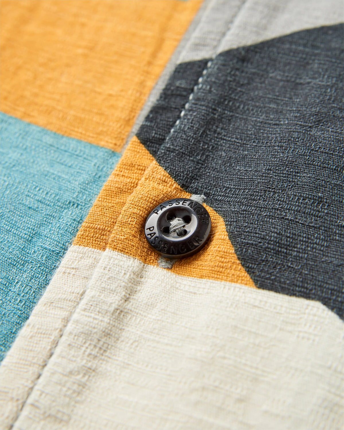 Cove Cotton Textured Shirt - Vista Patchwork Arctic - Flatlay