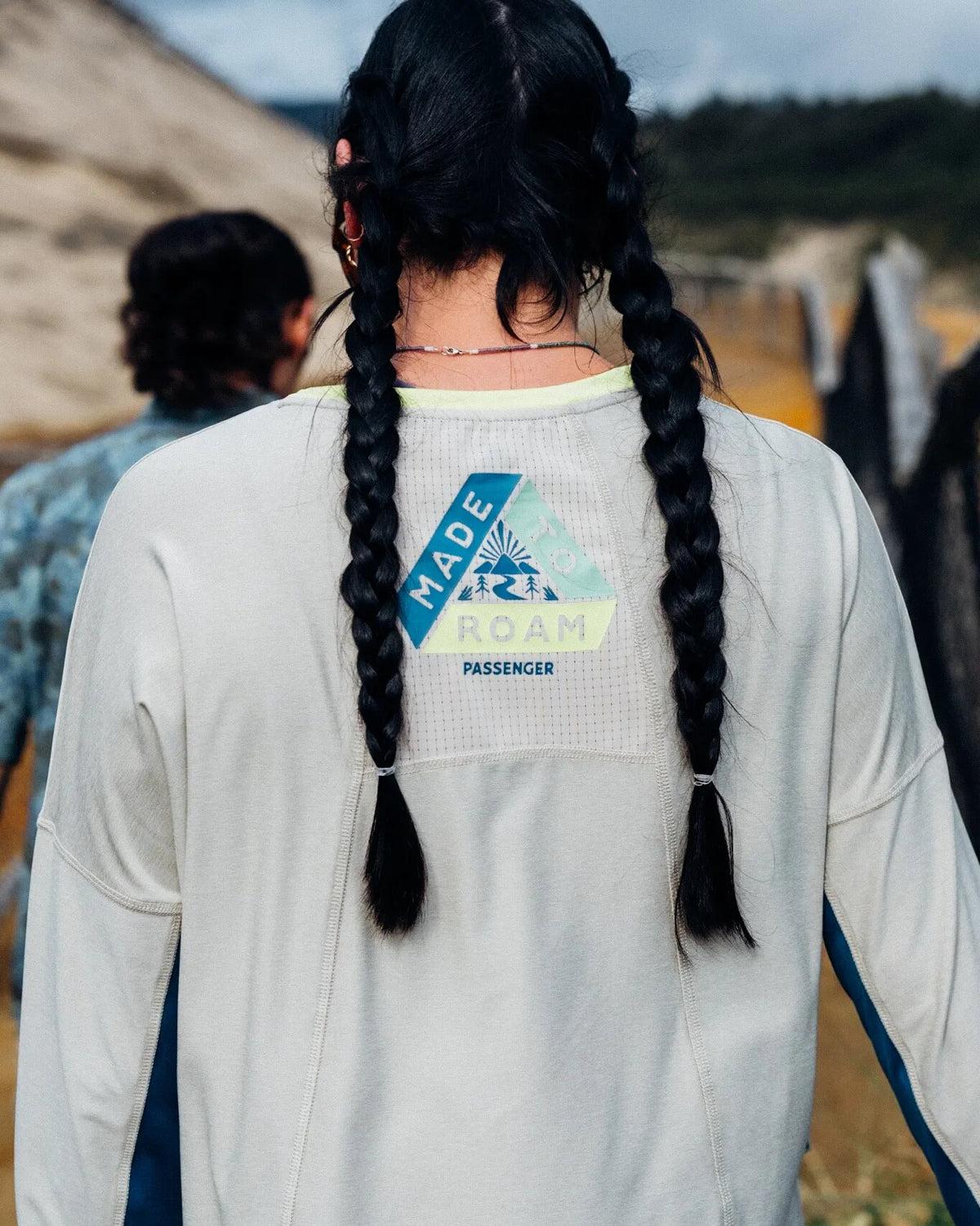 Pacifica Active LS Top - Birch Marl - Lifestyle