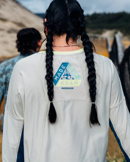 Pacifica Active LS Top - Birch Marl - Lifestyle