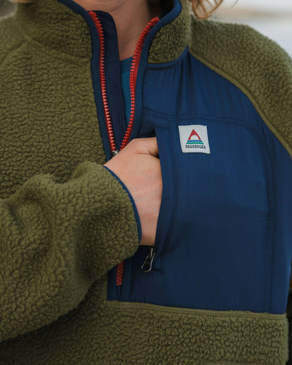 Offgrid 1/2 Zip Sherpa Fleece - Khaki - Lifestyle