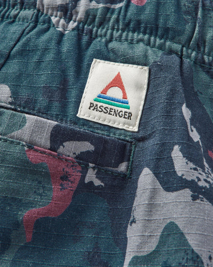Adventurer Cargo Cotton Short - Sycamore Camo - Flatlay