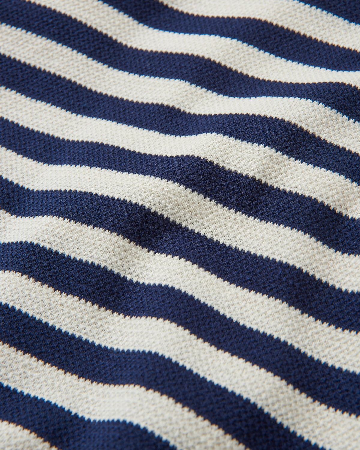 Panorama T-Shirt - Deep Navy - Flatlay
