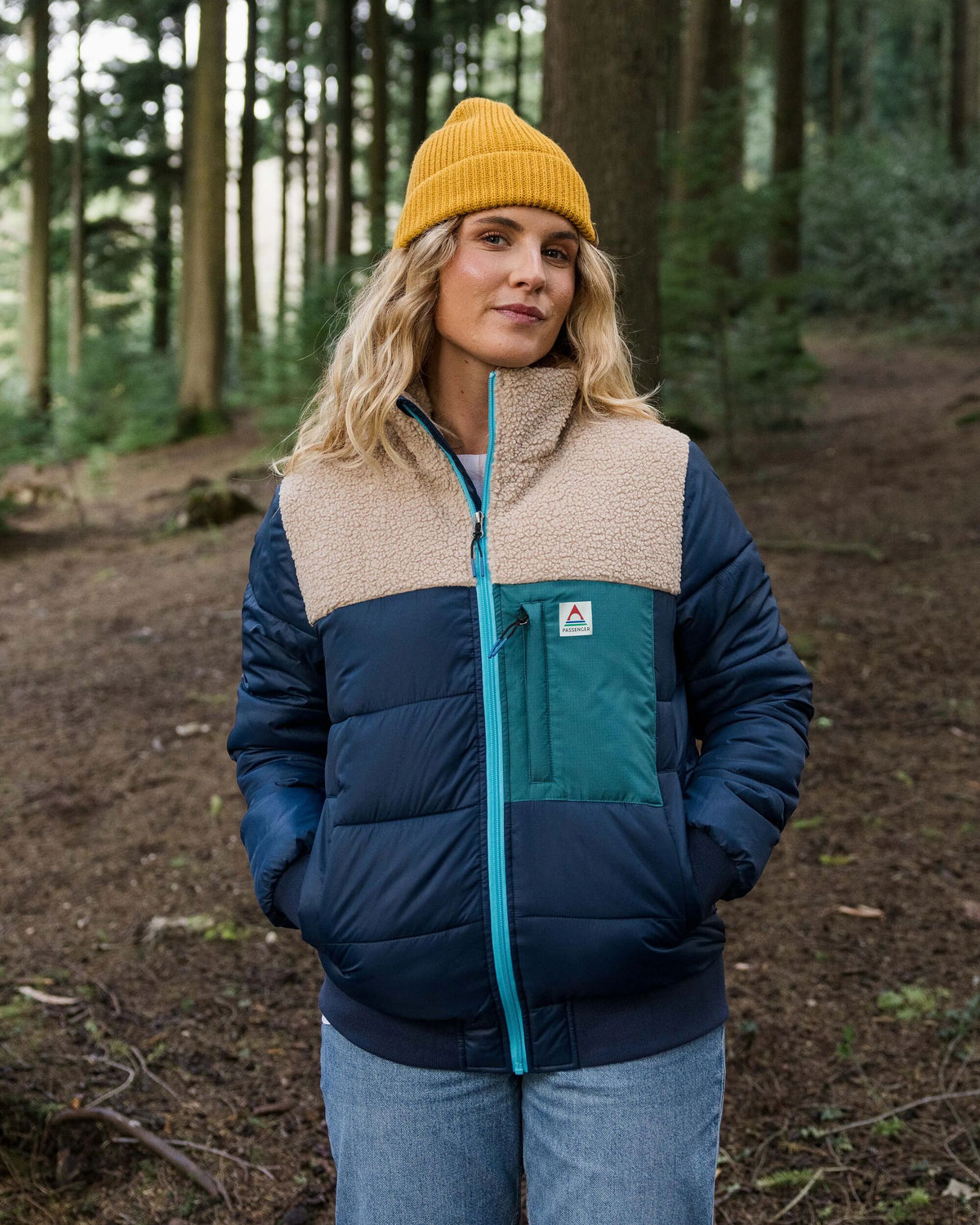 Inspire Insulated Jacket - Rich Navy - Lifestyle