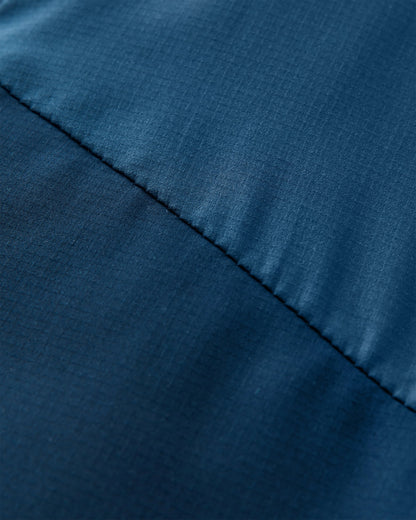 Daybreak Lightweight Thermore® Insulated Jacket - Rich Navy/Dark Denim/Arctic - Flatlay