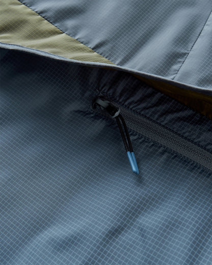 Gusto Windshell Anorak - Charcoal/Storm Grey - Flatlay