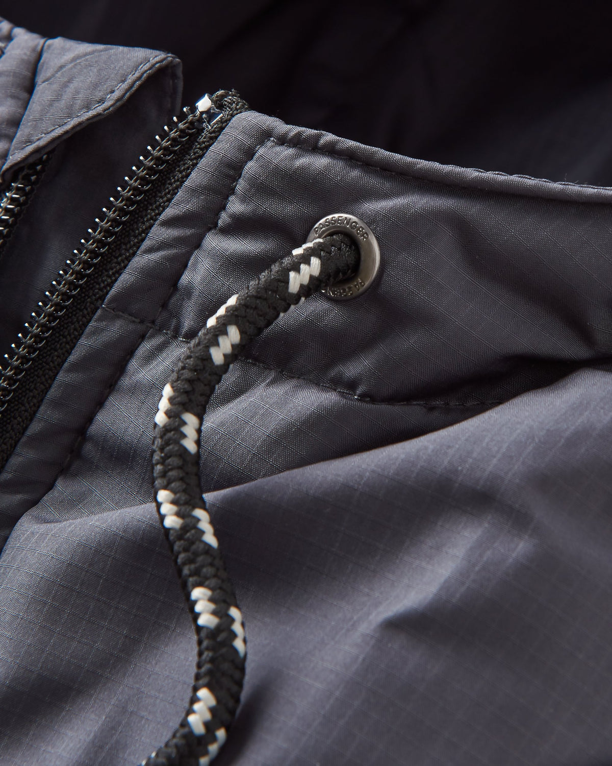 Woodland Hooded 1/2 Zip Polar Fleece - Mountain Geo Charcoal - Flatlay