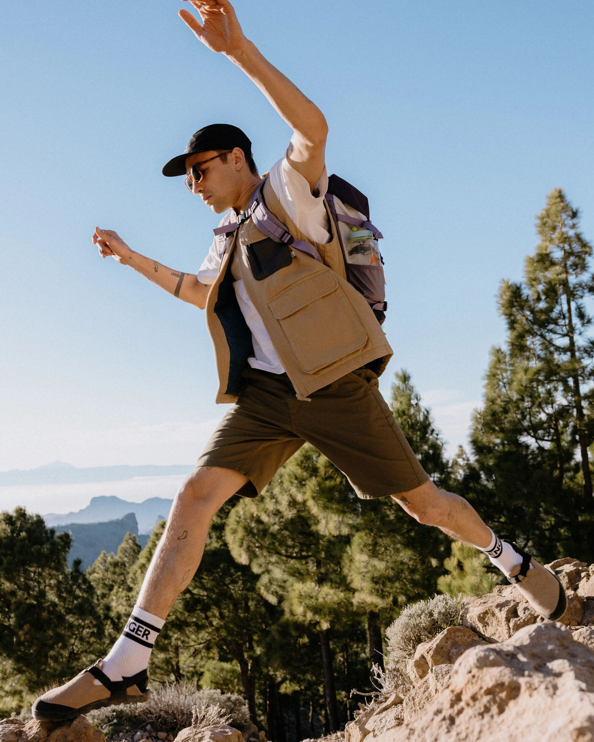 Explorers Cotton Canvas Gilet - Stone - Lifestyle