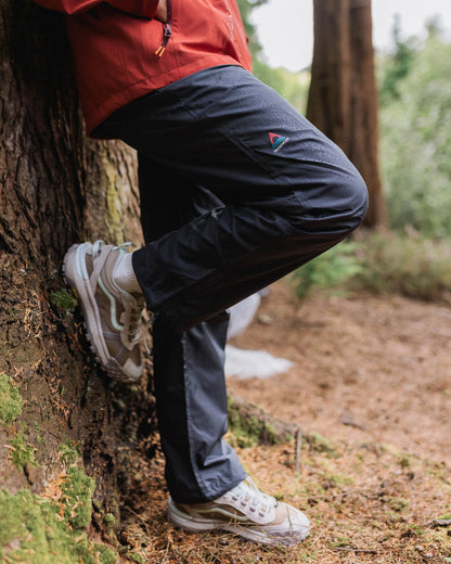 Viento Windshell Trouser - Charcoal - Lifestyle