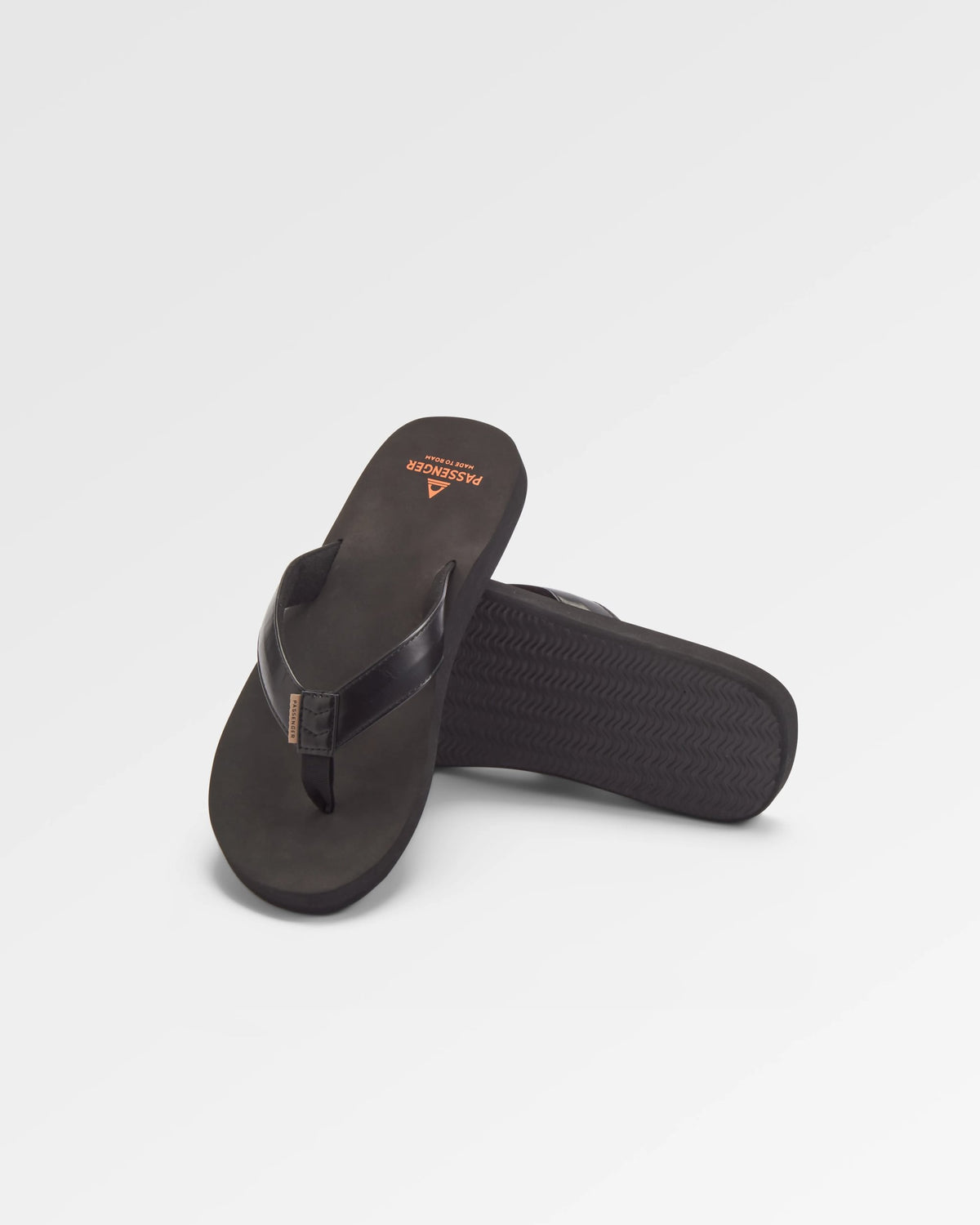 Santos Flip Flop - Black - Flatlay
