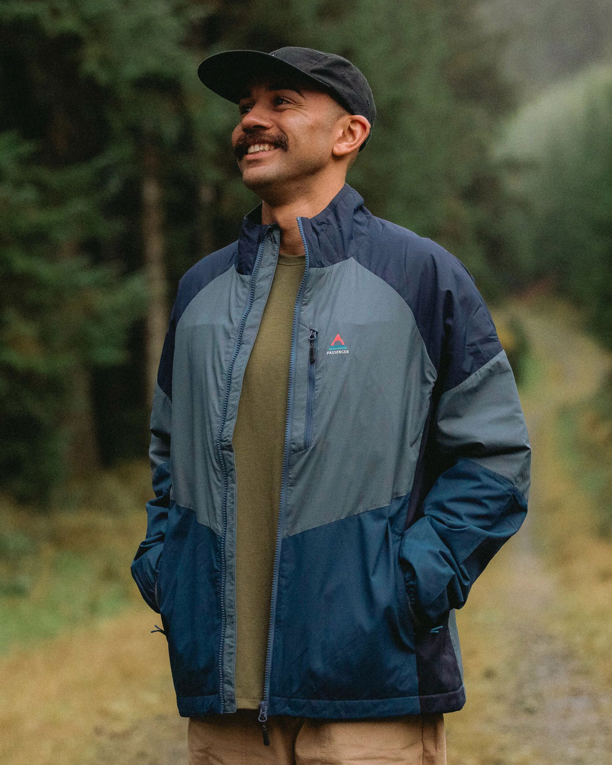 Daybreak Lightweight Thermore® Hoodless Jacket - Rich Navy/Storm Grey/Dark Denim - Lifestyle