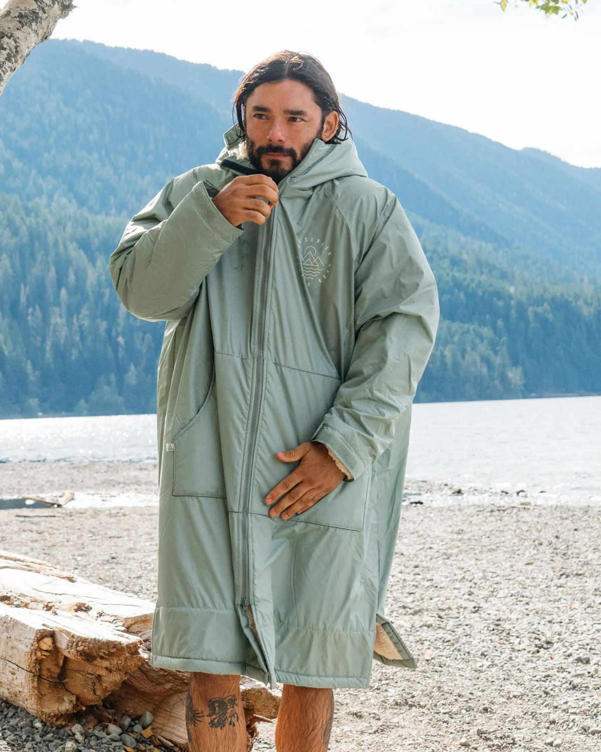 Escapism Sherpa Lined Changing Robe - Pistachio - Lifestyle - Male