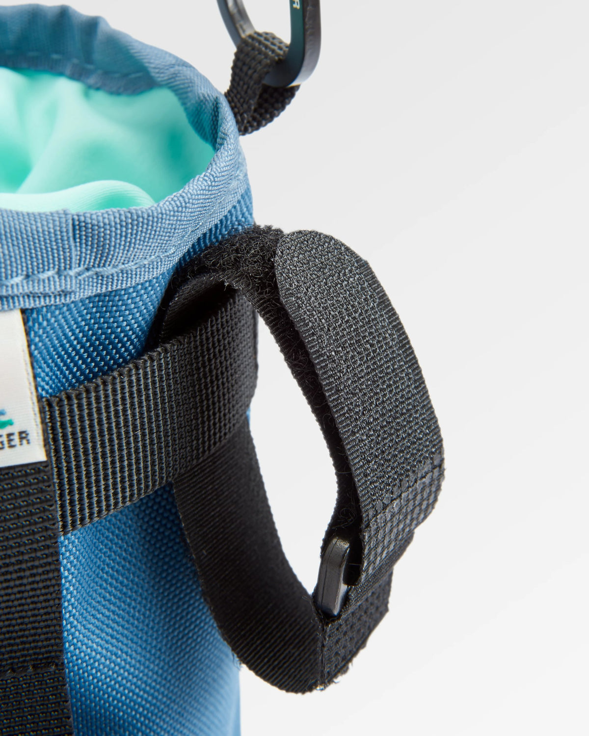 Refresh Hybrid Bottle Bag - Rich Navy/Surf Spray/Moonlight Blue - Flatlay