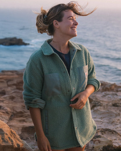 Rappel Sherpa Oversized Shirt - Pistachio - Lifestyle
