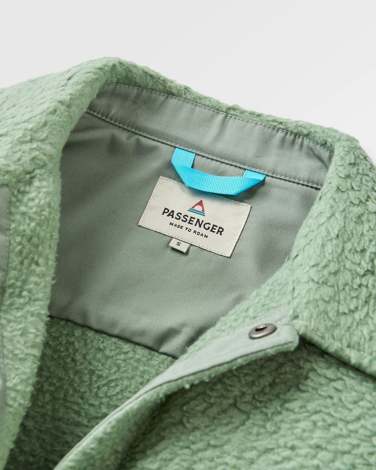 Rappel Sherpa Oversized Shirt - Pistachio - Flatlay