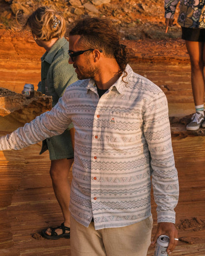 Amboro Shirt - Mono Geo Birch  - Lifestyle