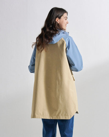 Serein Waterproof Jacket - Faded Denim/Desert - Studio Model