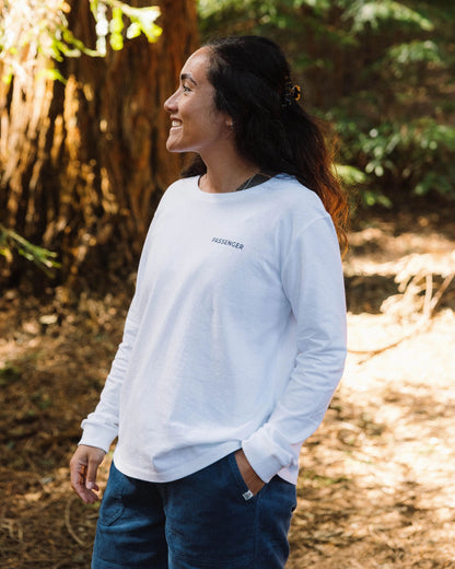 Roamer LS T-Shirt - White - Lifestyle