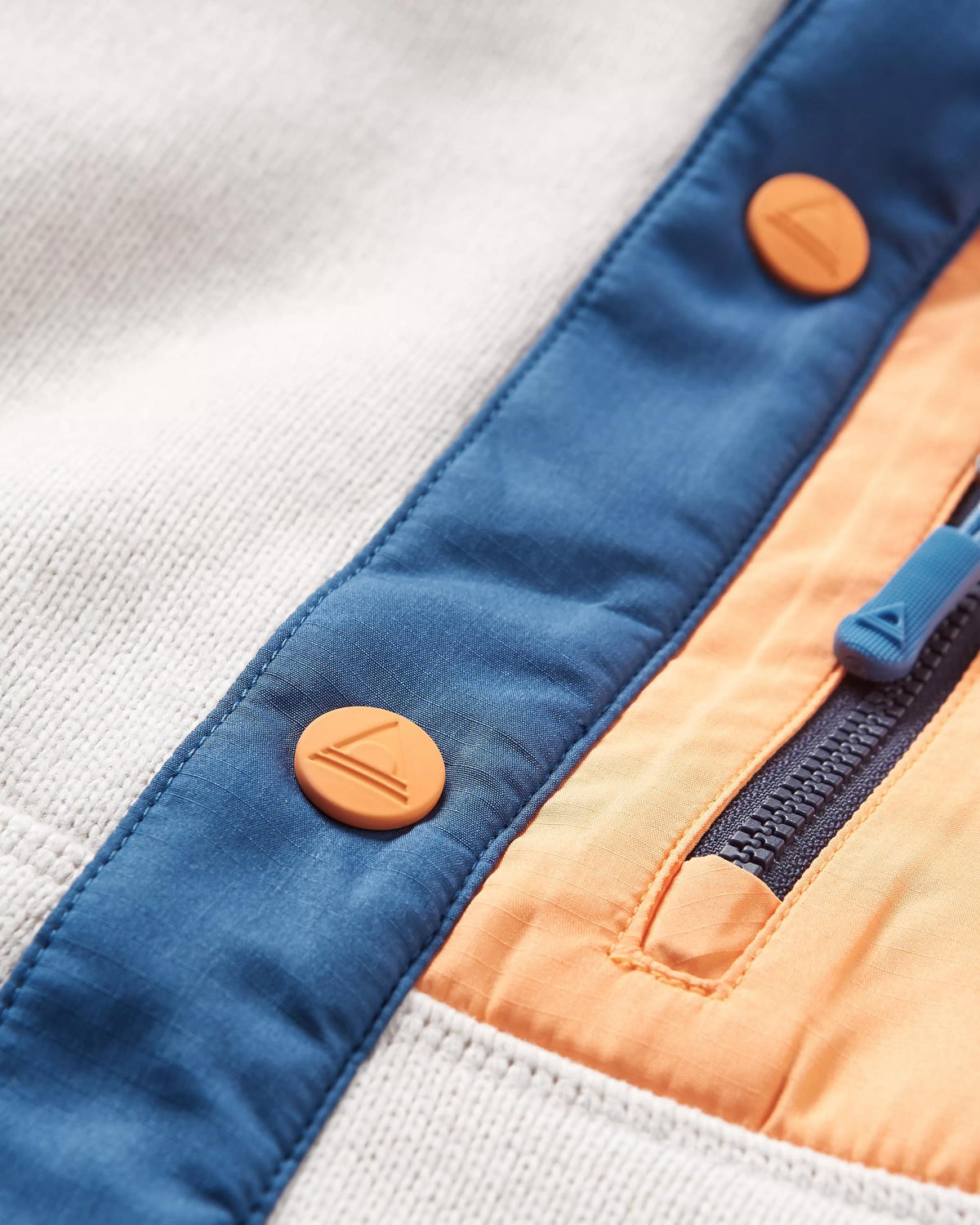 Women's Amber Polartec® Fleece - Vintage White - Flatlay