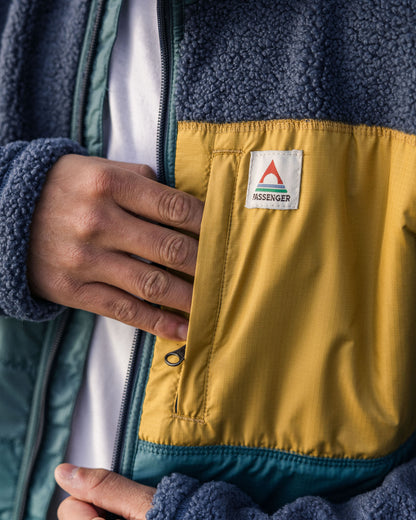 Born Explorer Polar-Lined Sherpa Fleece - Dark Denim - Lifestyle