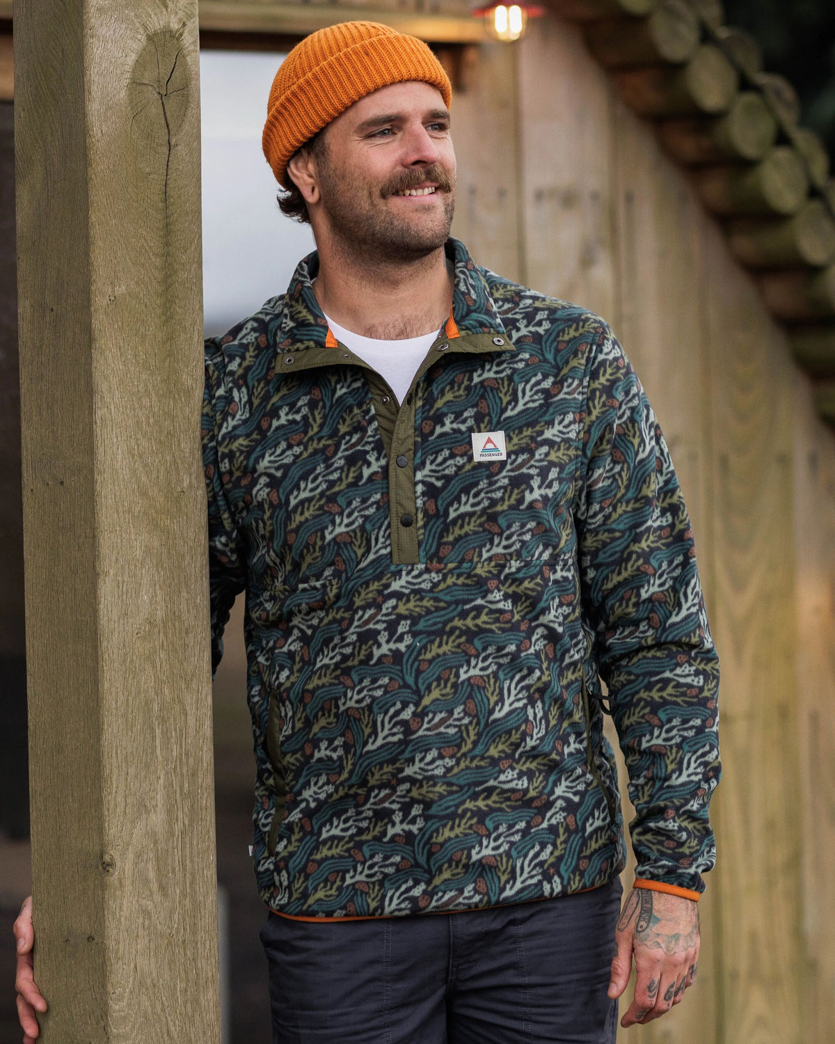 Adrift Polar Fleece - Ocean Current Black - Lifestyle