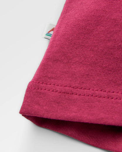 Woodcut LS T-Shirt - Cranberry - Flatlay
