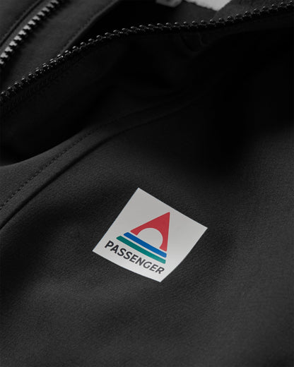 Ocean Softshell Anorak - Black - Flatlay