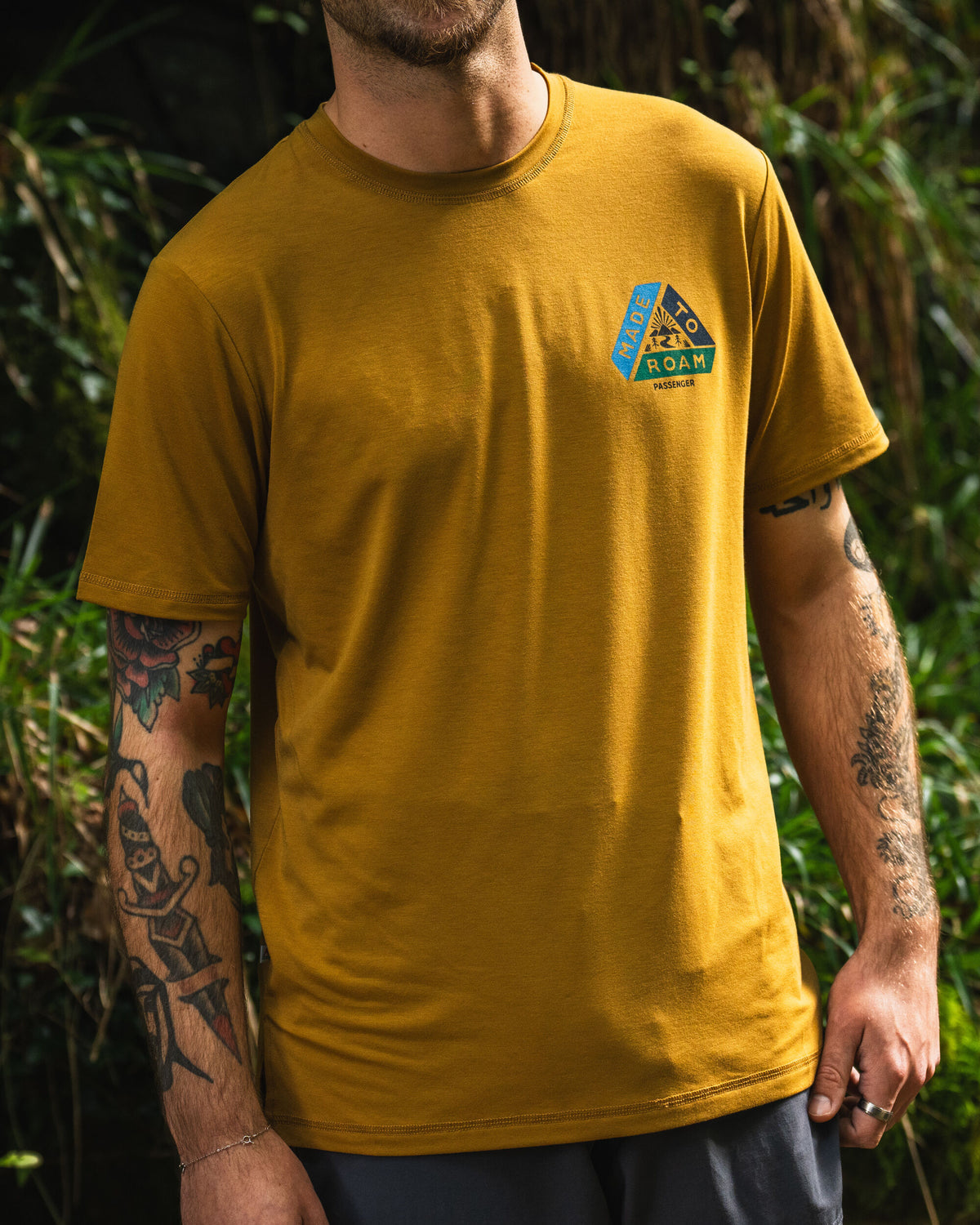 Trail Active T-shirt - Dusty Ochre - Lifestyle