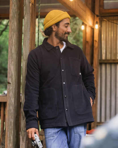 Adapt Polartec® Overshirt - Black - Lifestyle