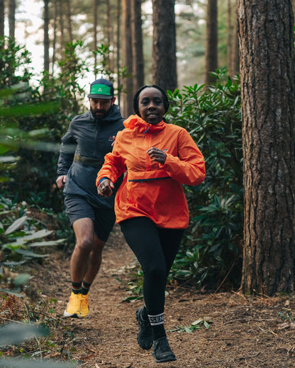 Viento Windshell Anorak - Ember Orange - Lifestyle