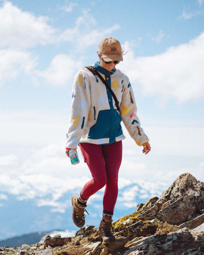 Clover Deep-Pile Sherpa Fleece - Off White Geo - Lifestyle