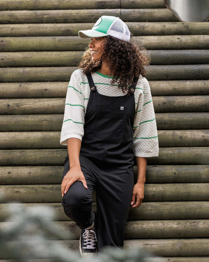 Migrate Knitted Jumper - Green spruce stripe - Lifestyle