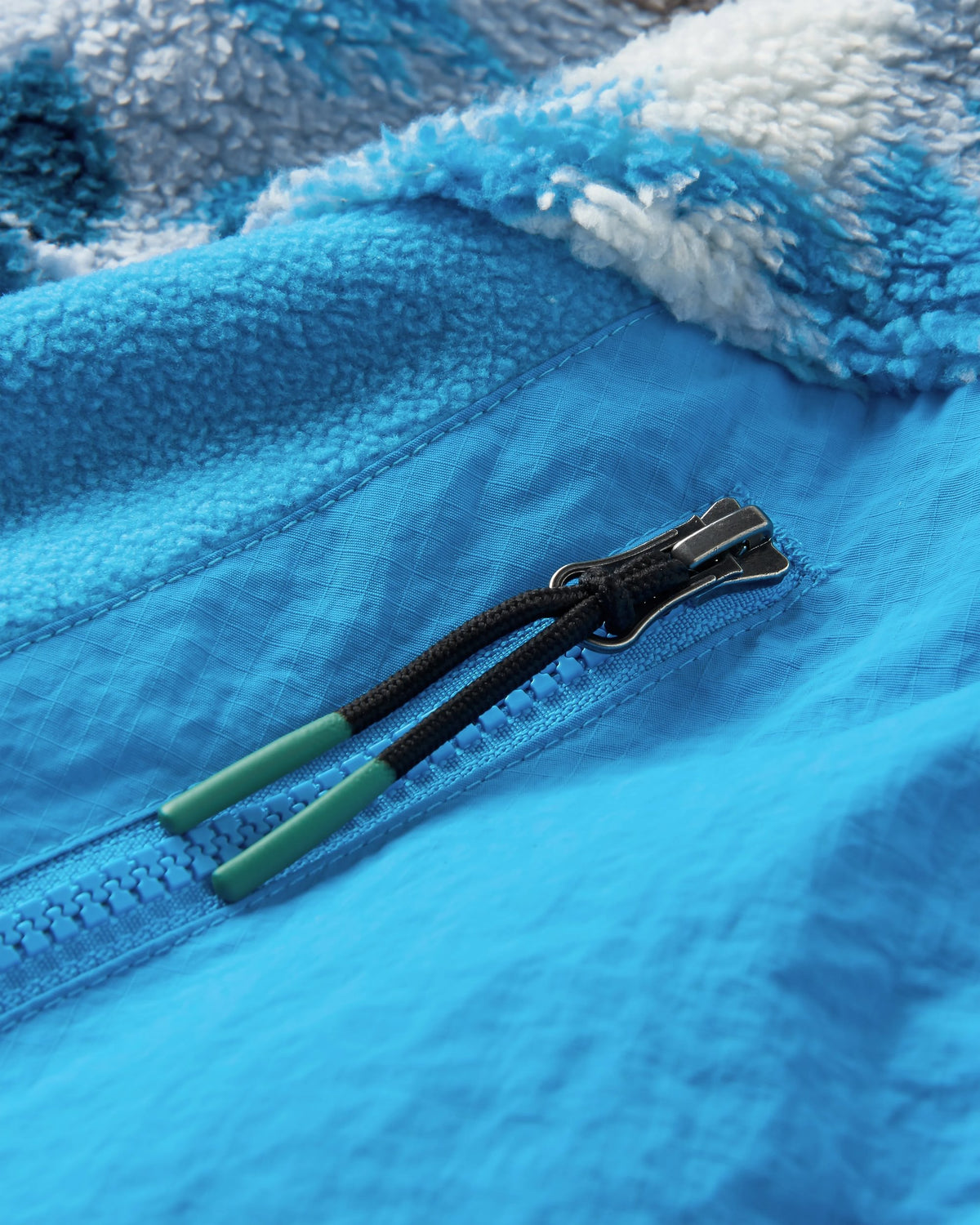 Navegado Soft-Touch Sherpa Fleece - Abstract Mountain Blue Fog - Flatlay
