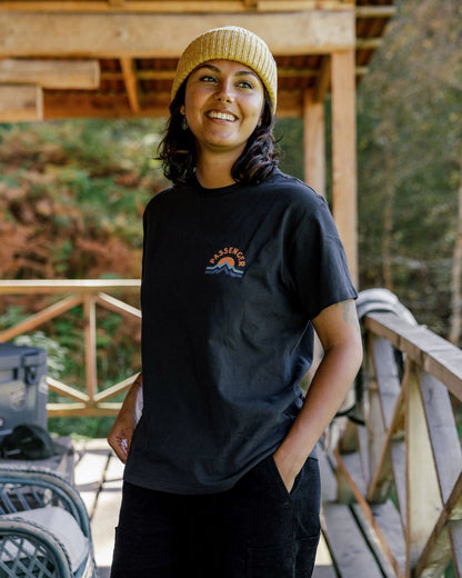 Breathe T-Shirt - Black - Lifestyle
