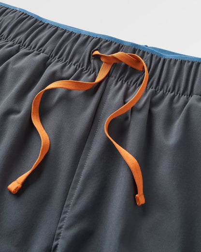 Sandune Trail Short - Charcoal - Flatlay