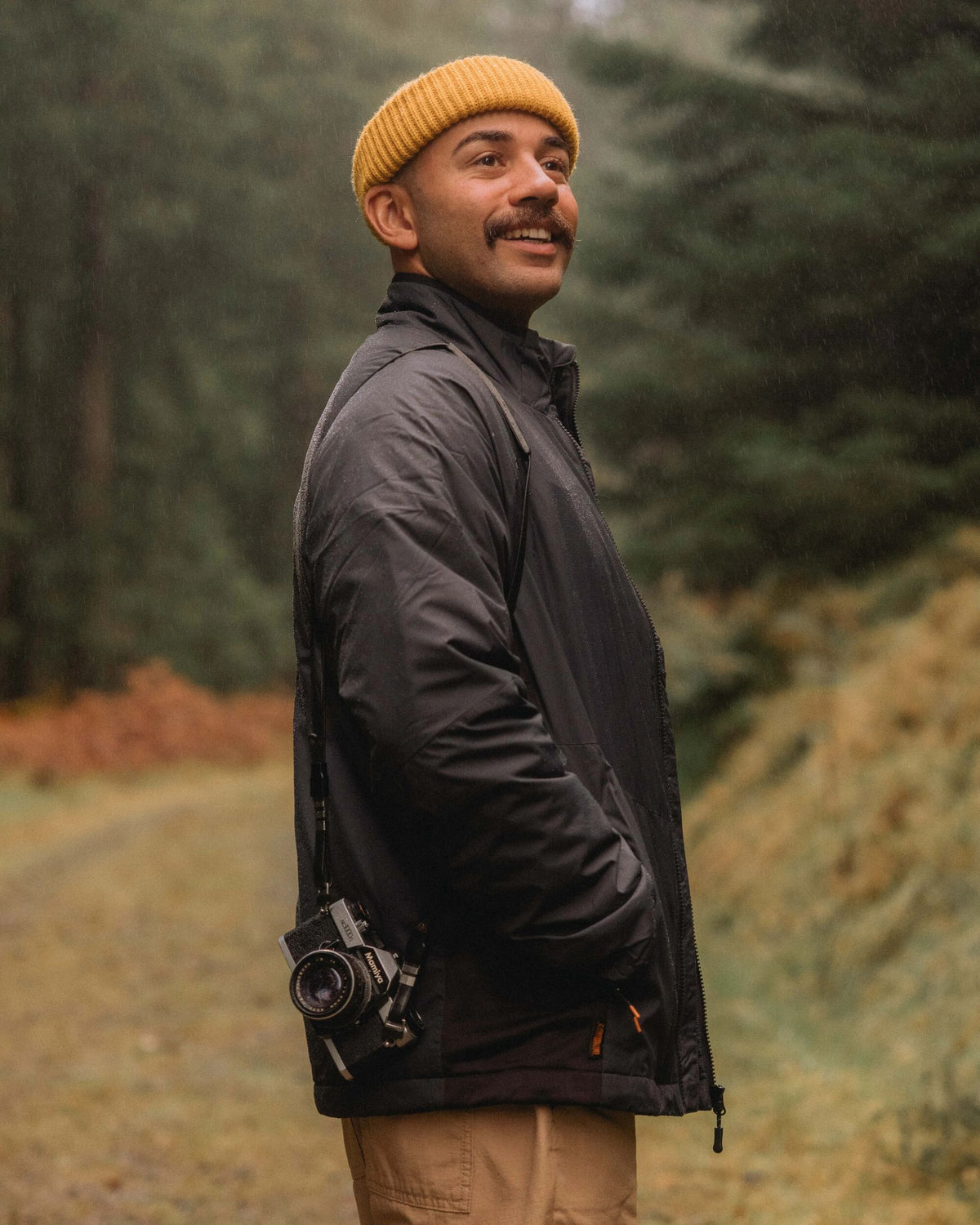 Daybreak Lightweight Thermore® Hoodless Jacket - Black - Lifestyle