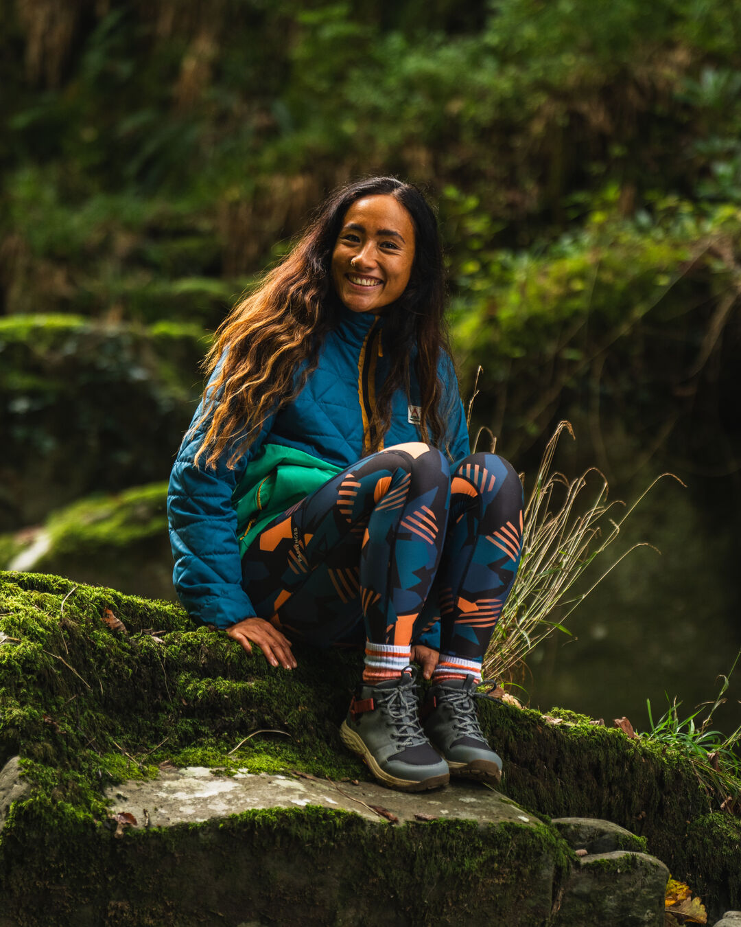 Trace Thermore® Insulated Jacket - Corsair Blue/ Jungle Green - Lifestyle