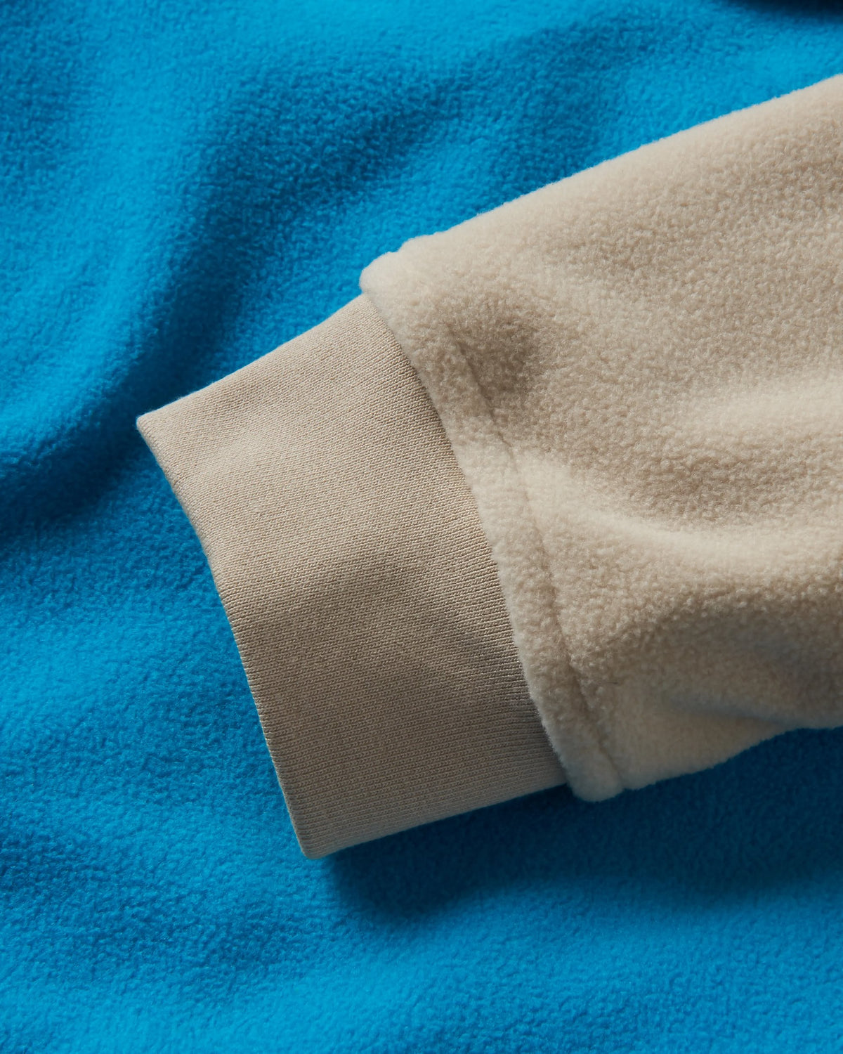 Alexander Polar Hooded Fleece - Blue Pool - Flatlay