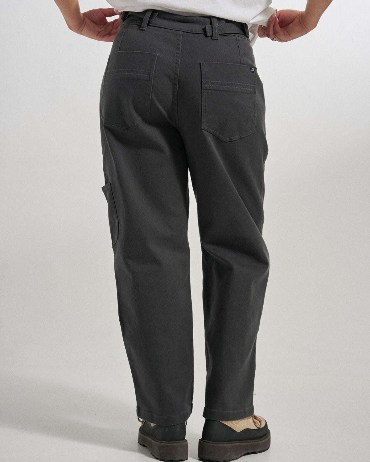 Fortuna Trouser - Faded Black - Studio Model