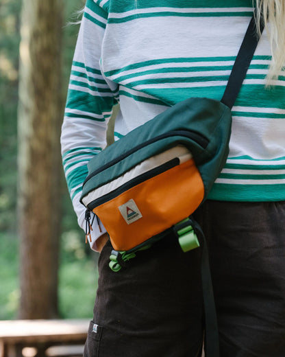 Boondocker Hip Pack - Rain Forest Orange Multi - Lifestyle - Female