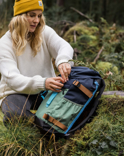 Boondocker 26L Backpack - Deep Navy/Laurel Green - Lifestyle - Female