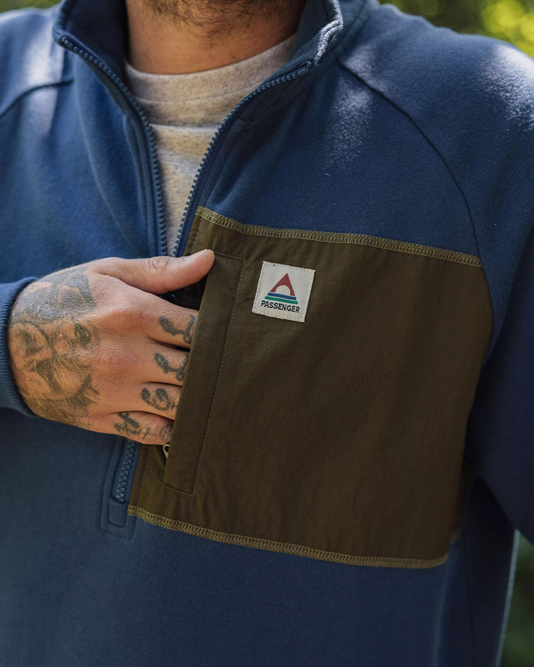 Offgrid 1/4 Zip Sweatshirt - Dark Denim - Lifestyle