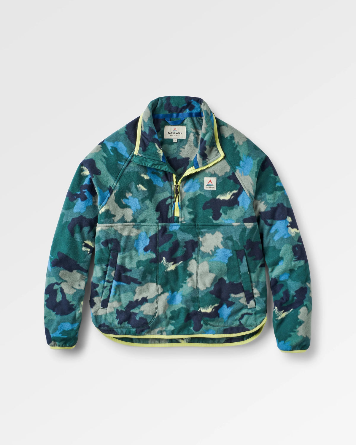 Sorrel Polar Fleece - Alpine Camo Rain Forest - Flatlay