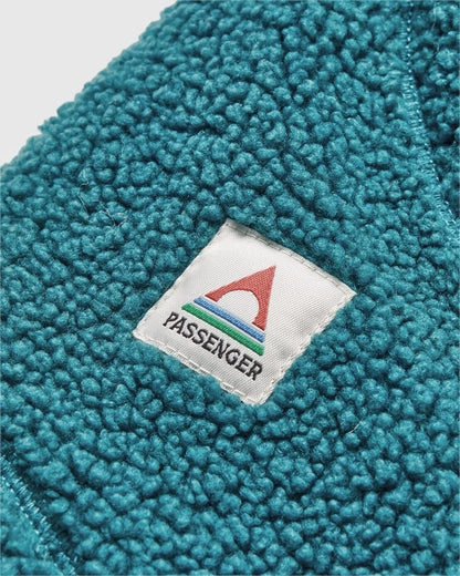 Snowdrift Fleece Hood - Mediterranean - Flatlay